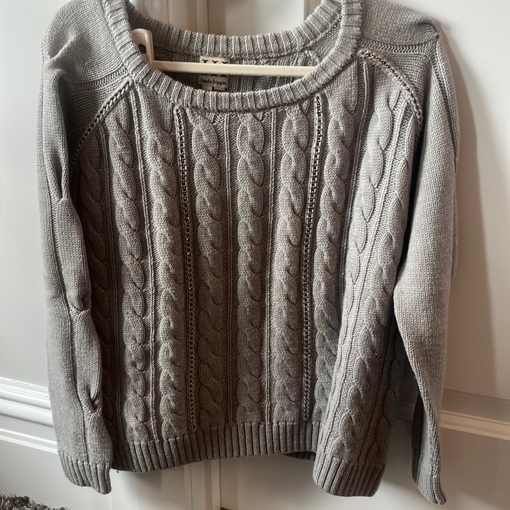 Haute hippie grey cable sweater with silver chain detail. Size xs/s